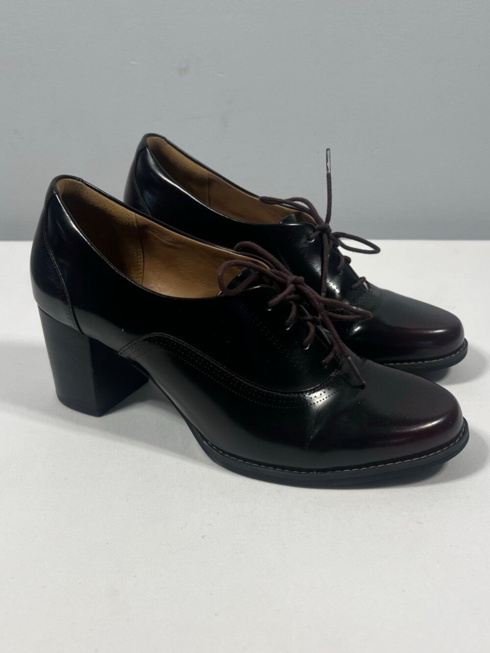 Clarks Heels Womens Leather Oxford Chunky Heel Lace Up Pumps 8 M Burgundy Red